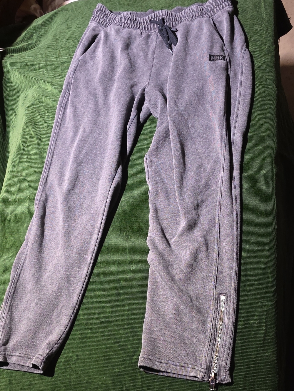 PINK Victoria's Secret Women's Washed Grey Sweatpants with Zipper Ankles